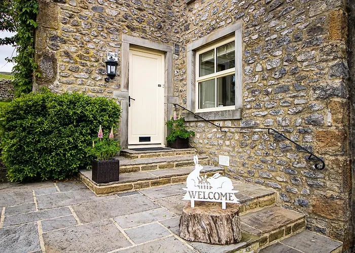 Warren House Guest house