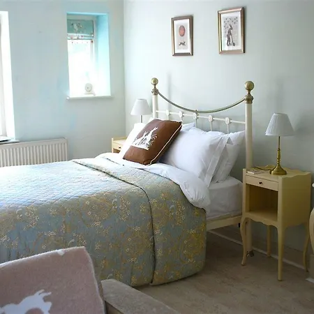 Warren House Гостевой дом 4*